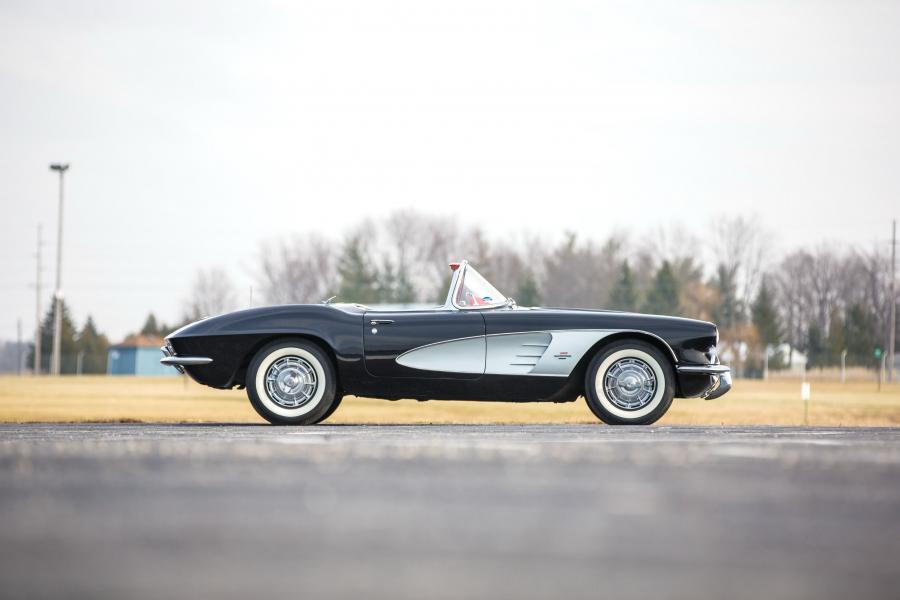  Chevrolet Corvette (0800-67) 1961 года  (фото 45 из 47)